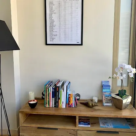 Magnifique 3 Pieces En Plein Coeur De Κάννες